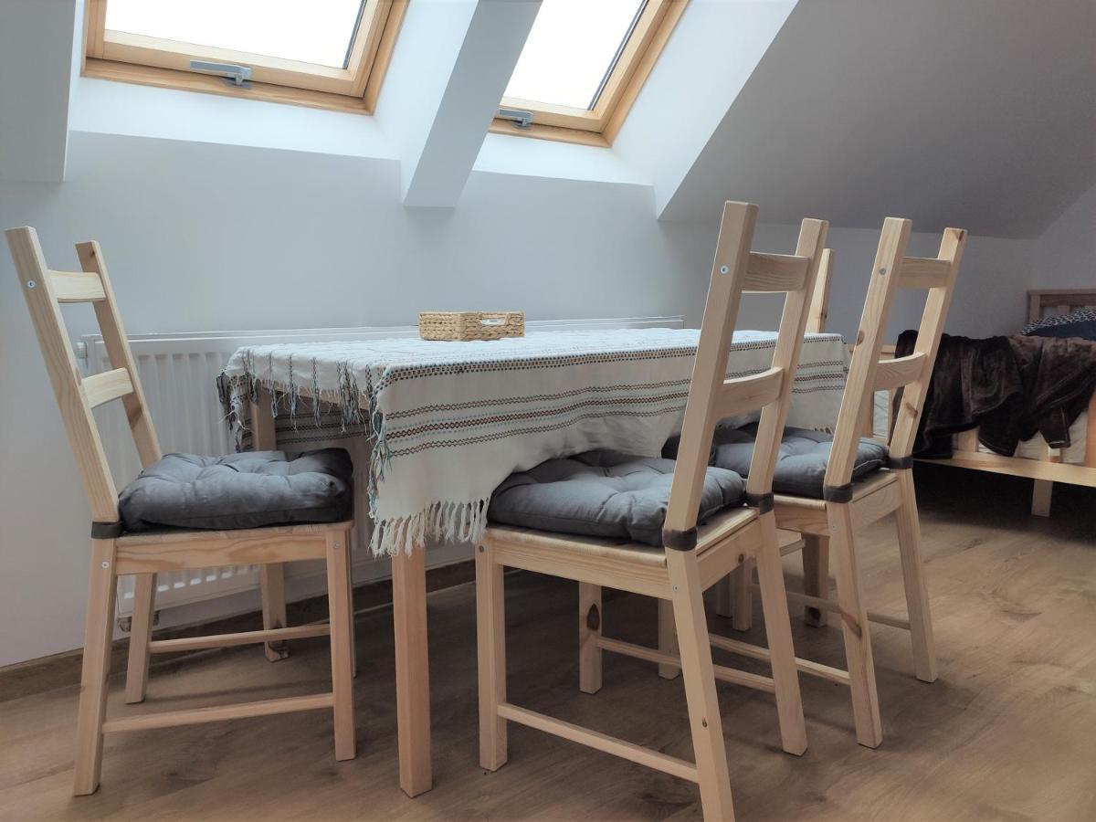 Bursztynowe Wczasy Sasino Apartamento Exterior foto
