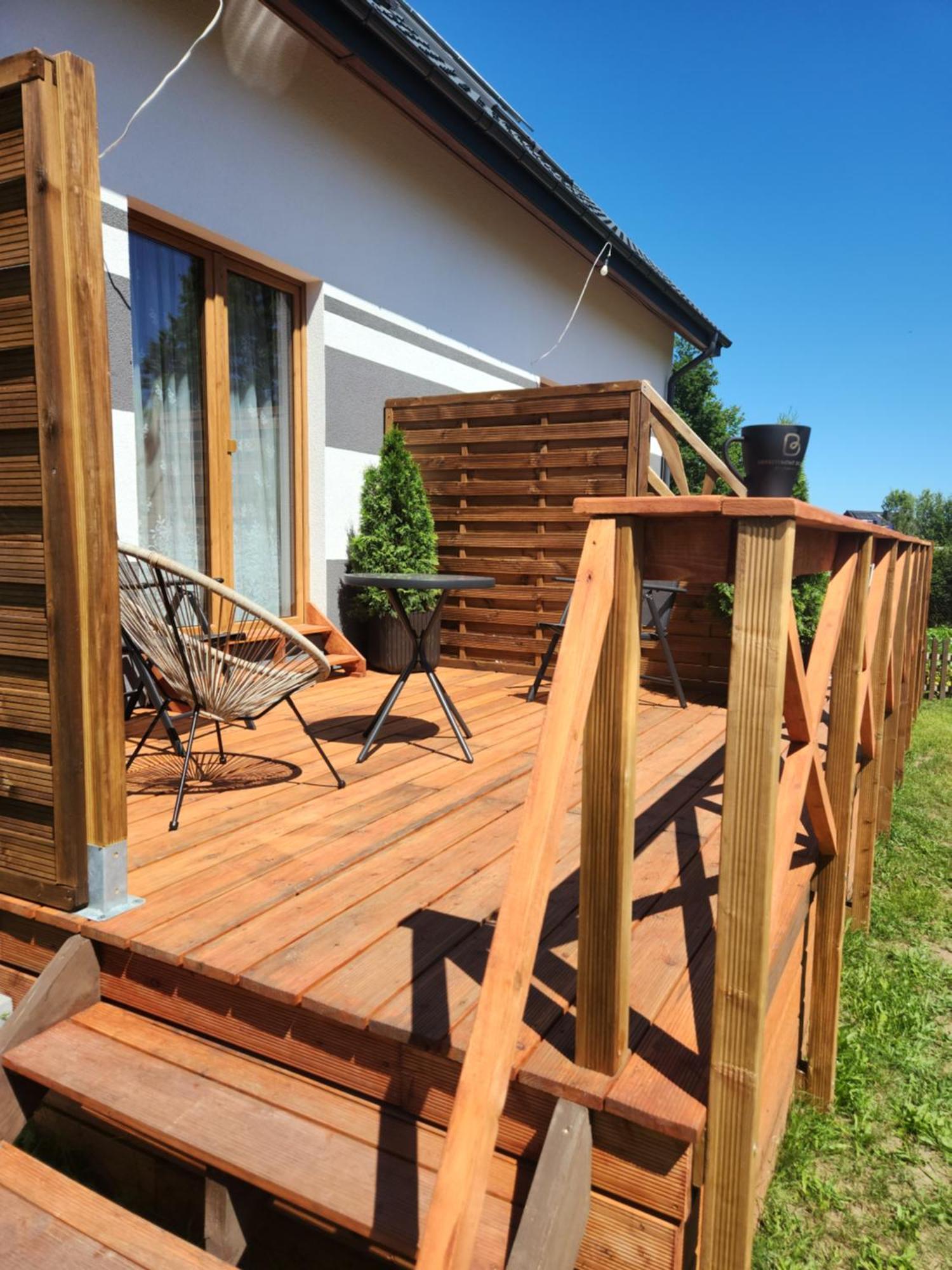 Bursztynowe Wczasy Sasino Apartamento Exterior foto